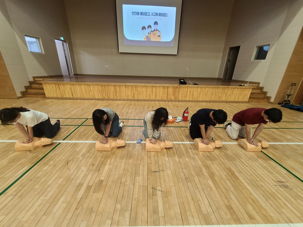 경*진*초등학교 교직원 대상 심폐소생술 등 구조 및 응급처치 안전교육