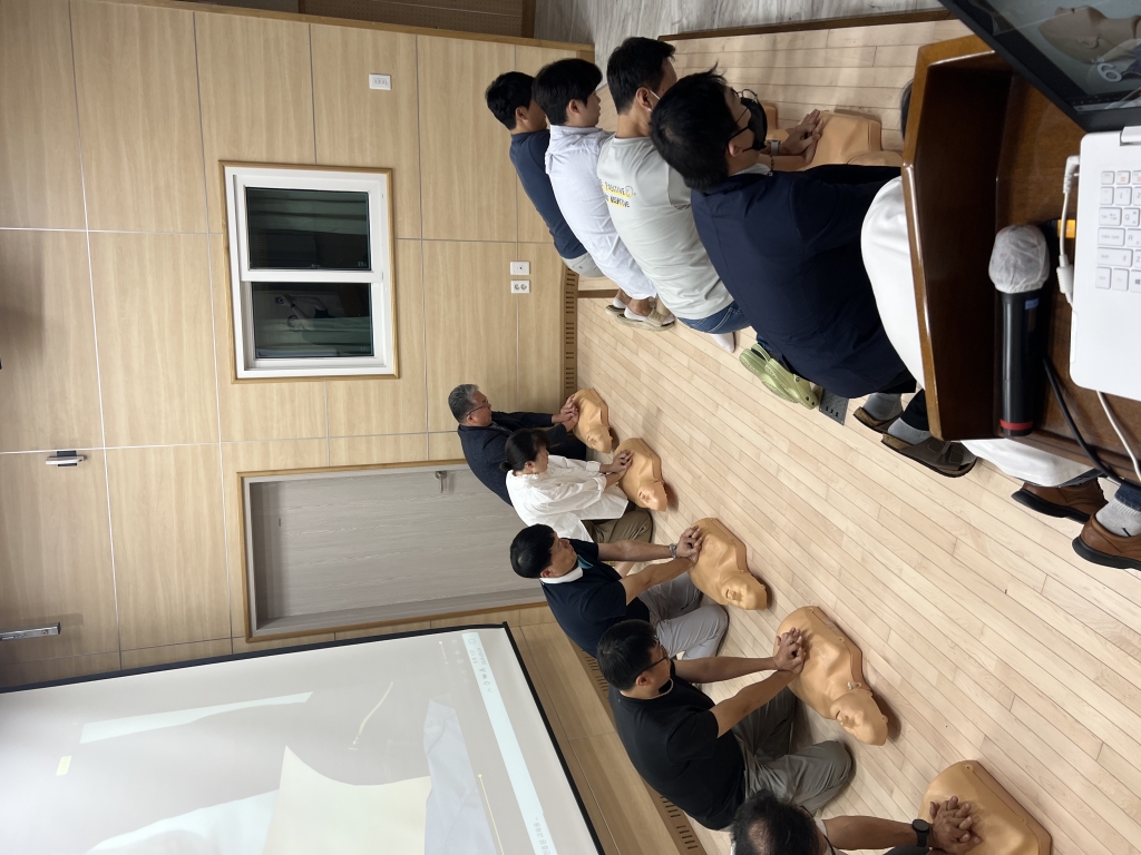 대*송*여자중학교 교직원 대상 심폐소생술 등 구조 및 응급처치 안전교육